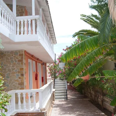 Апарт-отель Laganas Beach Hotel Лаганас