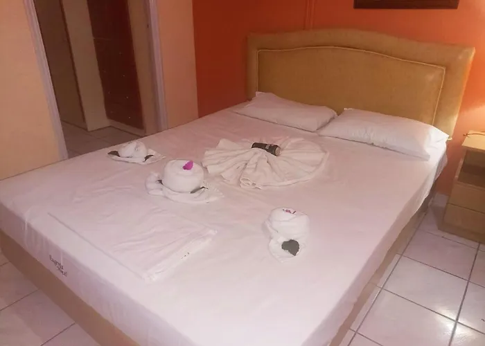 Laganas Beach Hotel 3* لاغاناس
