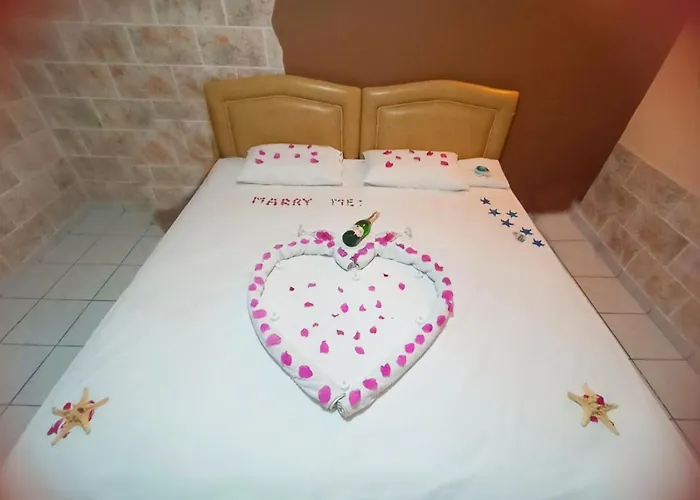 Laganas Beach Hotel شقة فندقية 3*