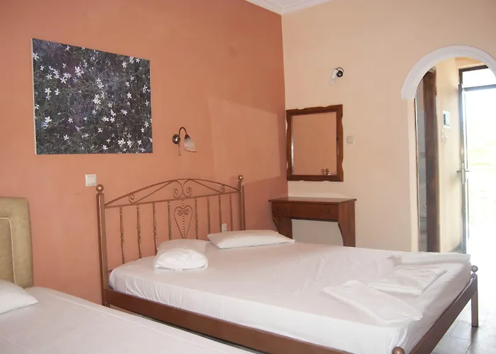 Laganas Beach Hotel 3* لاغاناس