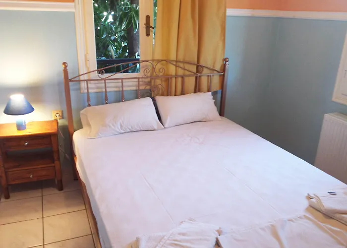 شقة فندقية Laganas Beach Hotel 3*