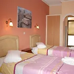 Laganas Beach Hotel 3* لاغاناس