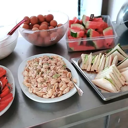 Ξενοδοχείο με διαμερίσματα Laganas Beach Hotel Λαγανάς