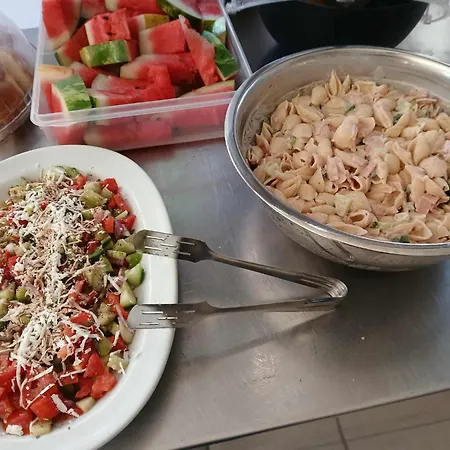 에우게니아 호텔 앤드 아파트먼트 3*