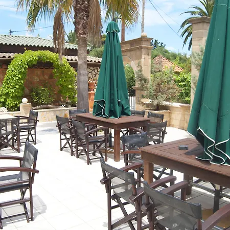 Ξενοδοχείο με διαμερίσματα Laganas Beach Hotel