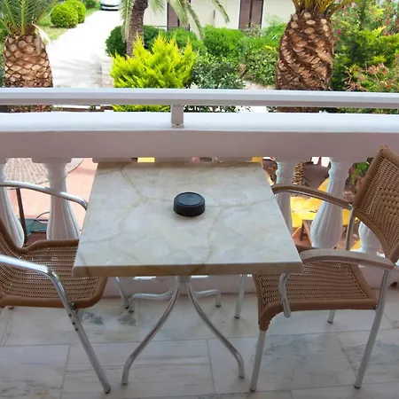 Laganas Beach Hotel 3* Λαγανάς